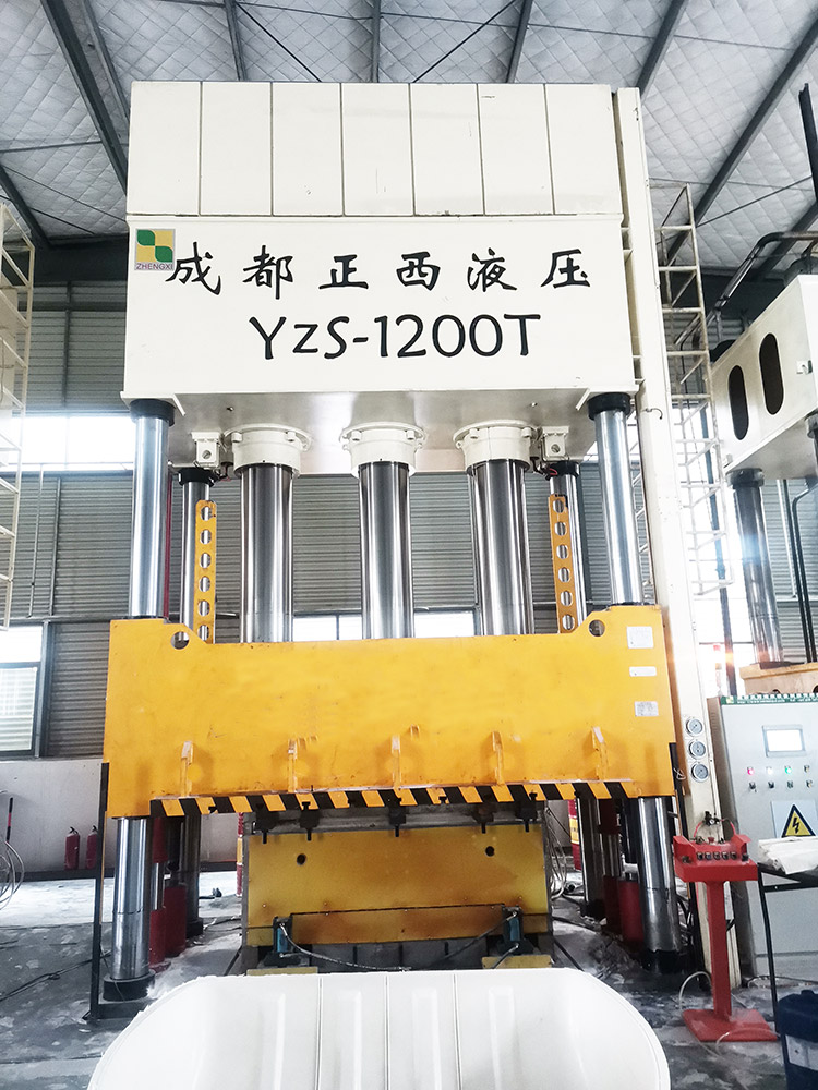 四柱液压机1200吨 四柱液压机1200吨
